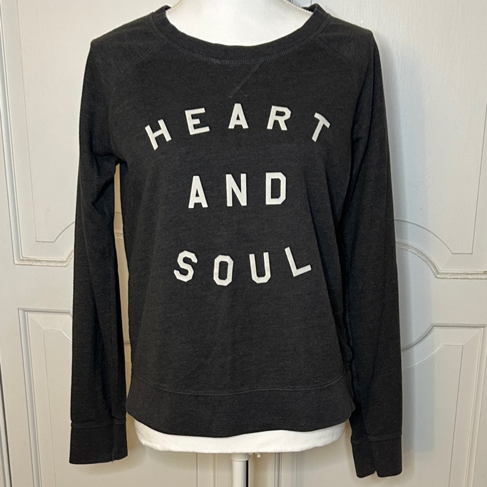Junior’s Old Navy Sweatshirt (M)